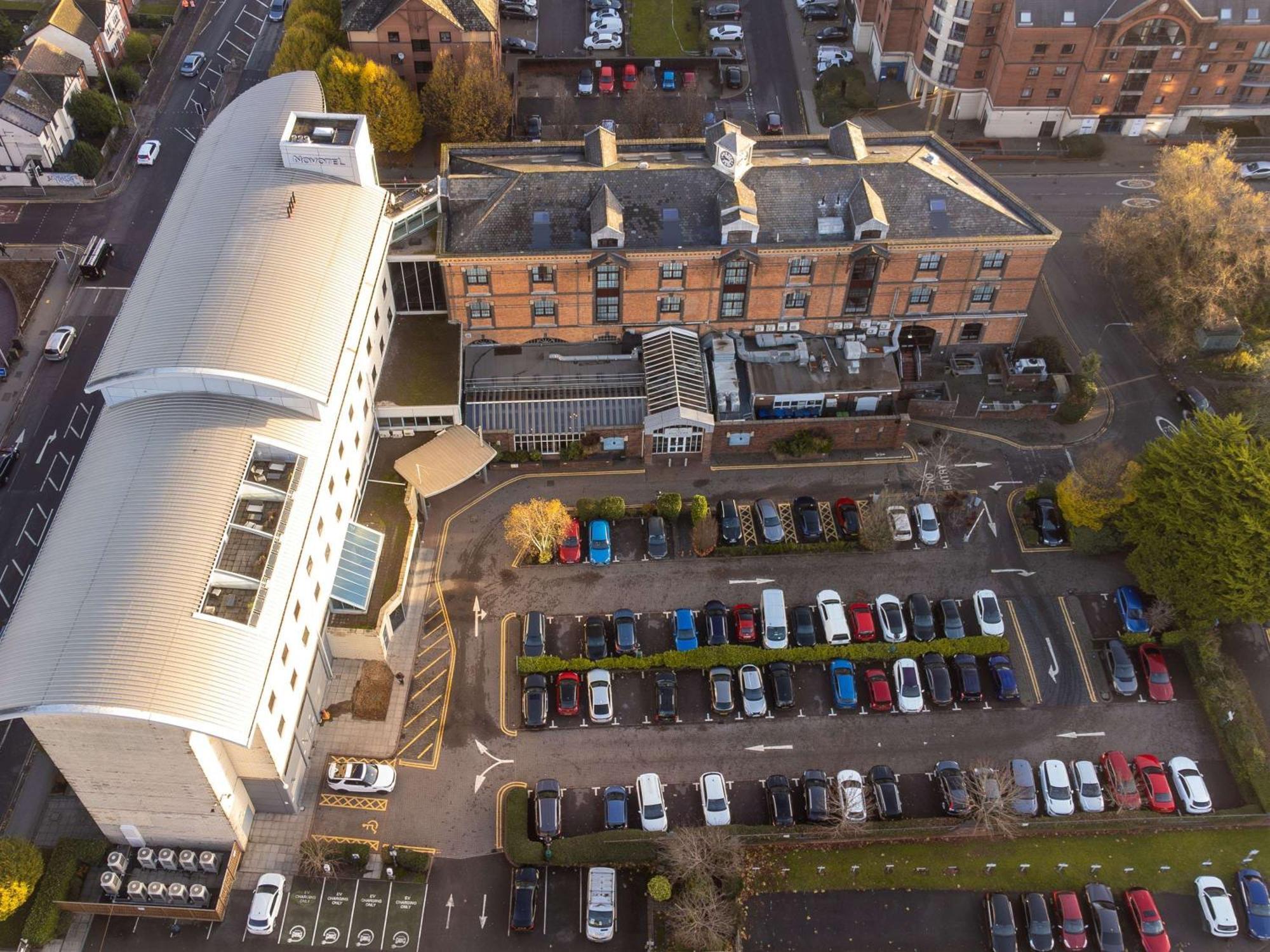 Novotel Cardiff Centre Zewnętrze zdjęcie